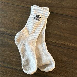 Women's classic socks